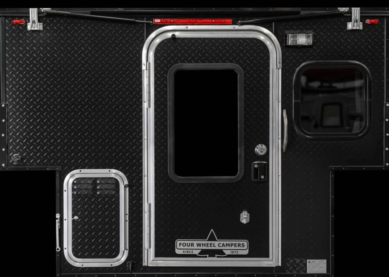 fwc_aussenfarbe_black-diamond-plate